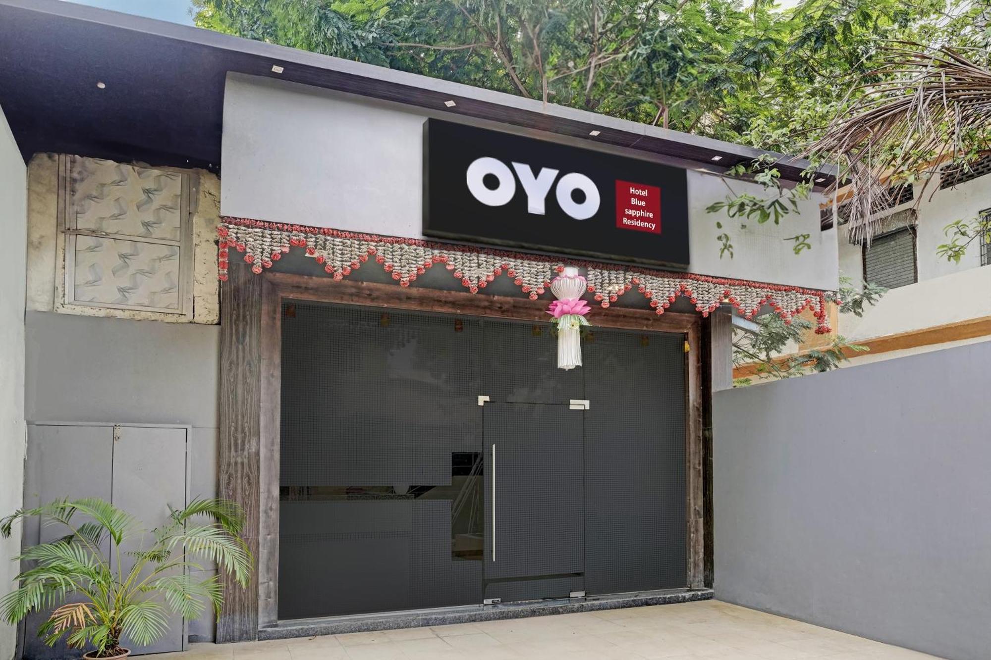 Oyo Hotel Blue Sapphire Residency Near Chhatrapati Shivaji International Airport 孟买 外观 照片